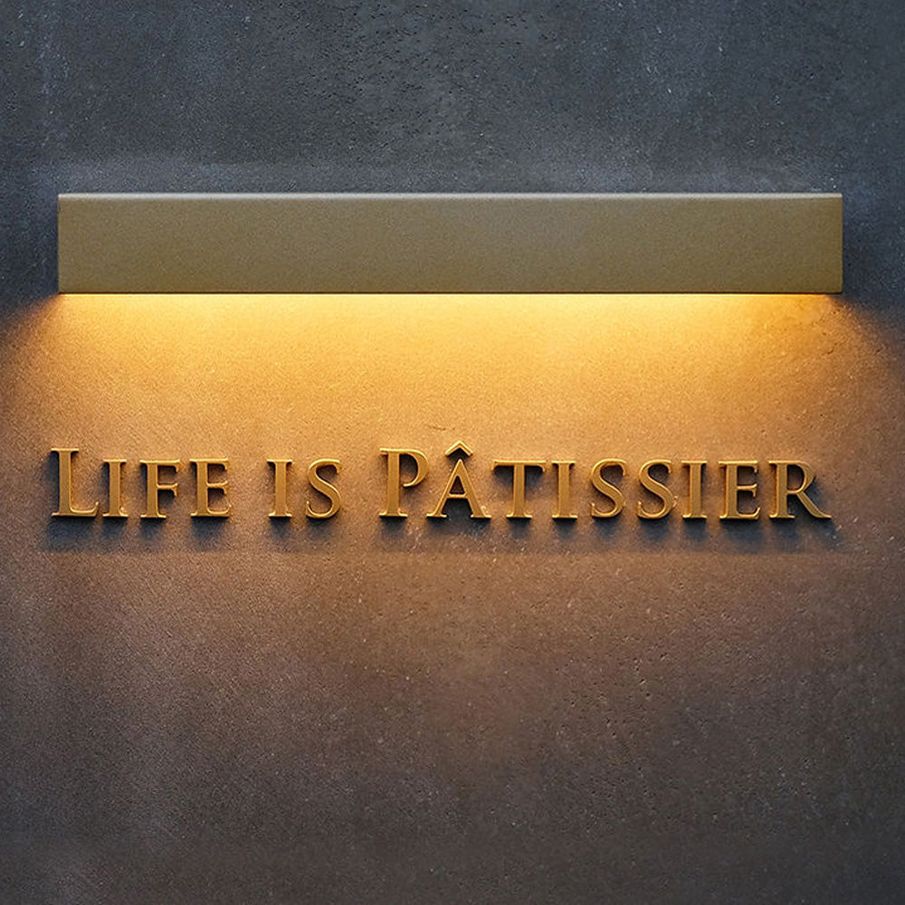 LIFE IS PATISSIER いちごリーフキャラメル