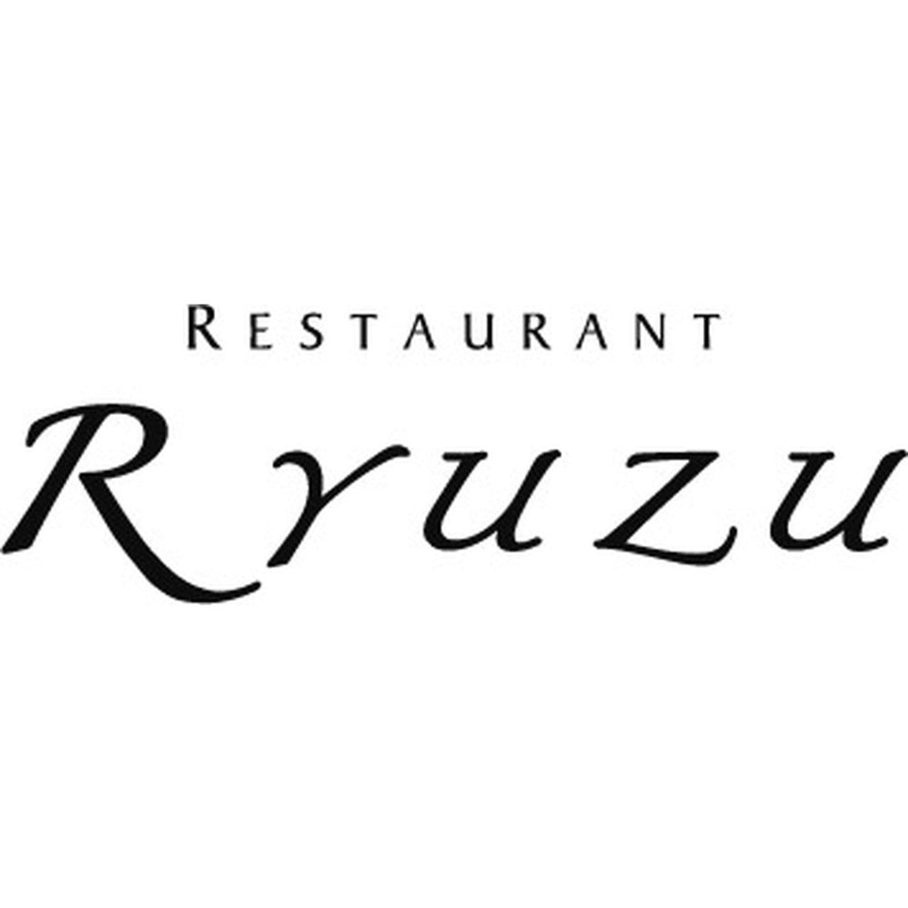 レストランリューズ 飯塚隆太監修 国産牛のビーフシチュー(220g×4箱)