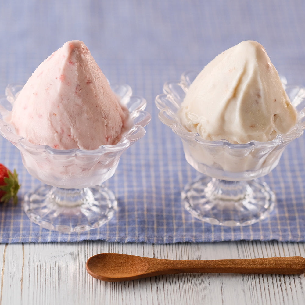 完熟いちご菓子研究所　完熟いちごジェラート