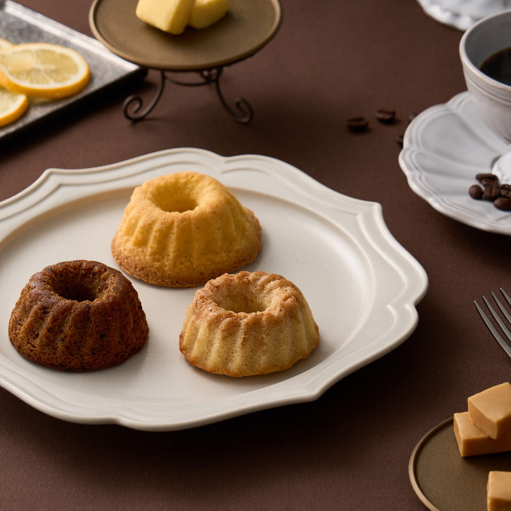 鎧塚俊彦 監修 KOUGLOF（クグロフ）3種食べ比べ（3個）