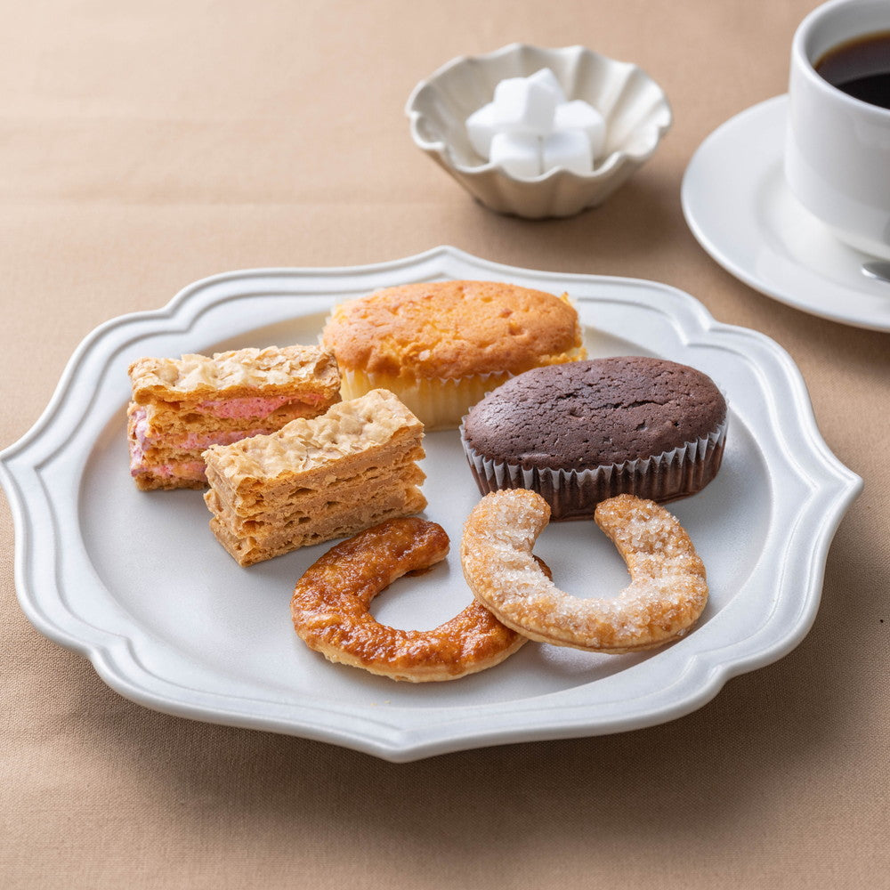 ガトー・ド・ボワイヤージュ　横浜馬車道スイーツ 6種食べ比べ（15個）