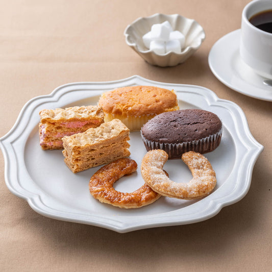 ガトー・ド・ボワイヤージュ　横浜馬車道スイーツ 6種食べ比べ（15個）