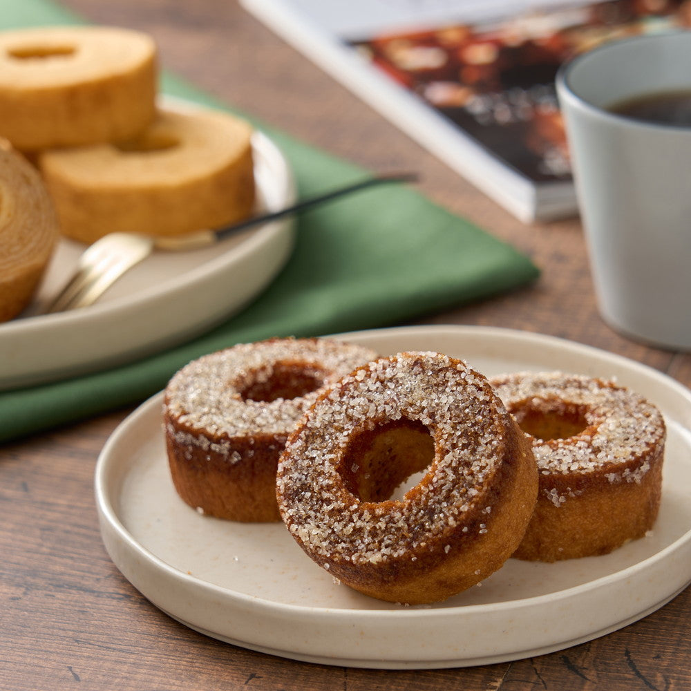 ホテルオークラ　発酵バターとブリュレのバームクーヘン2種食べ比べ（8個）