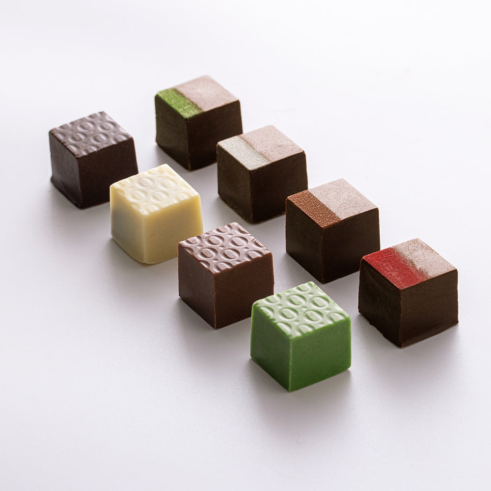 ブボ・バルセロナ　キューブボンボン　ミニバー＆インフュージョン（8種）