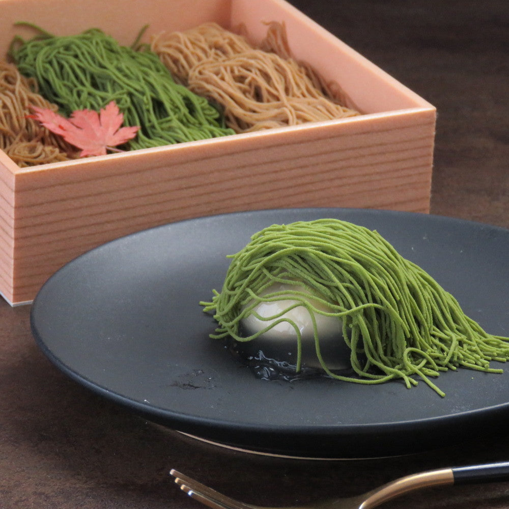 高級和栗モンブラン専門店「いも栗カボチャ」　日本茶水晶