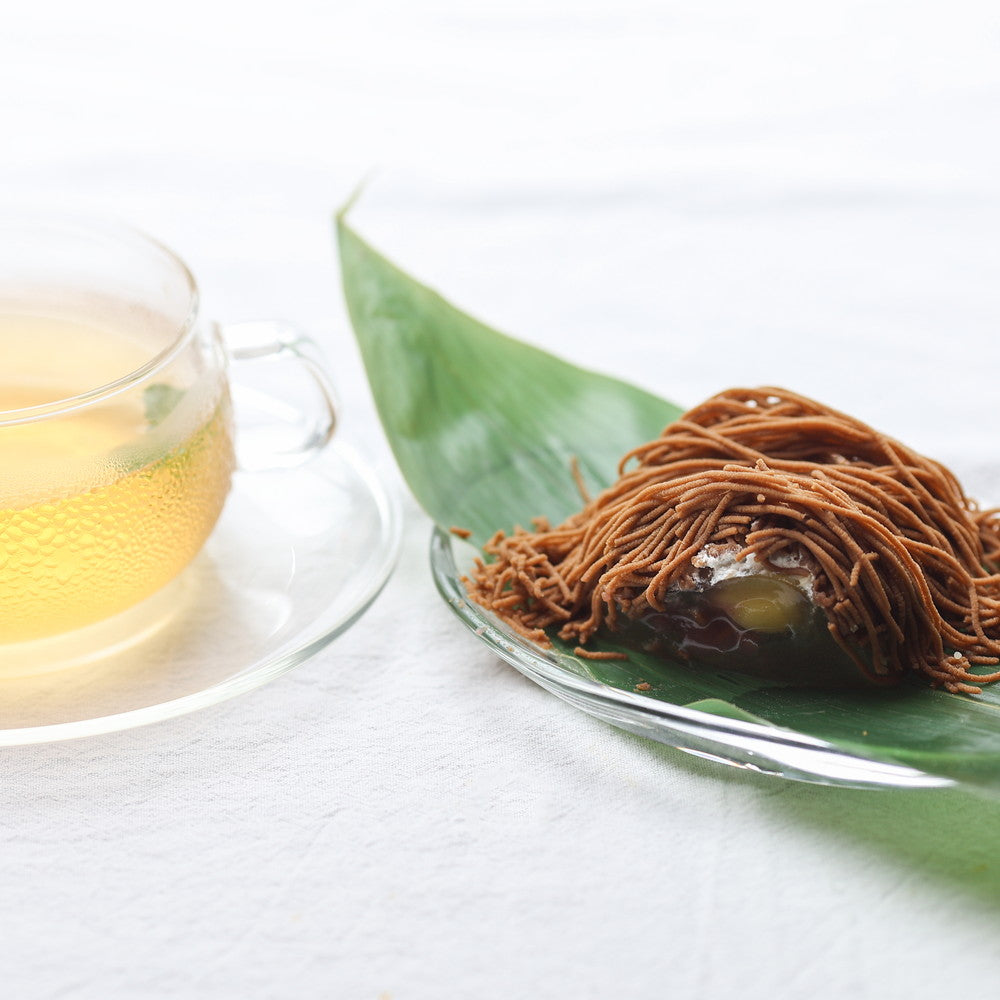 高級和栗モンブラン専門店「いも栗カボチャ」　日本茶水晶