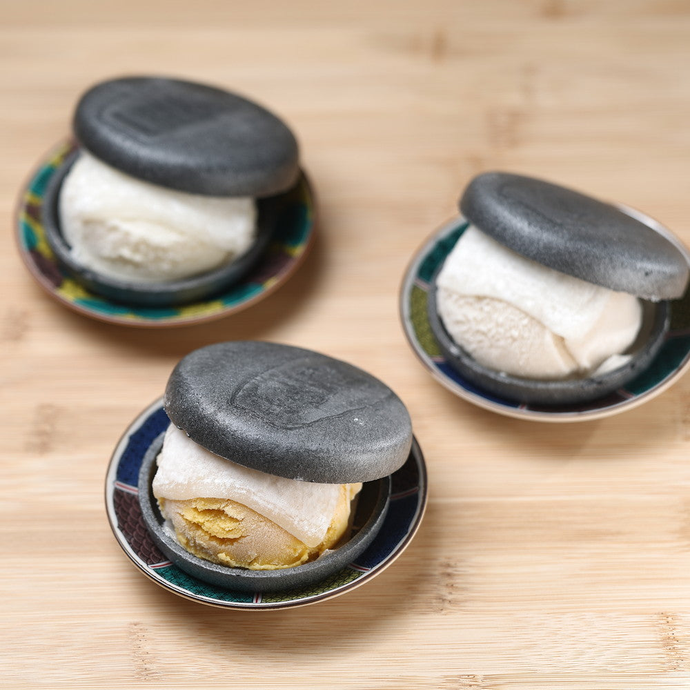 高級和栗モンブラン専門店「いも栗カボチャ」　百万石最中大福ジェラート（3個）