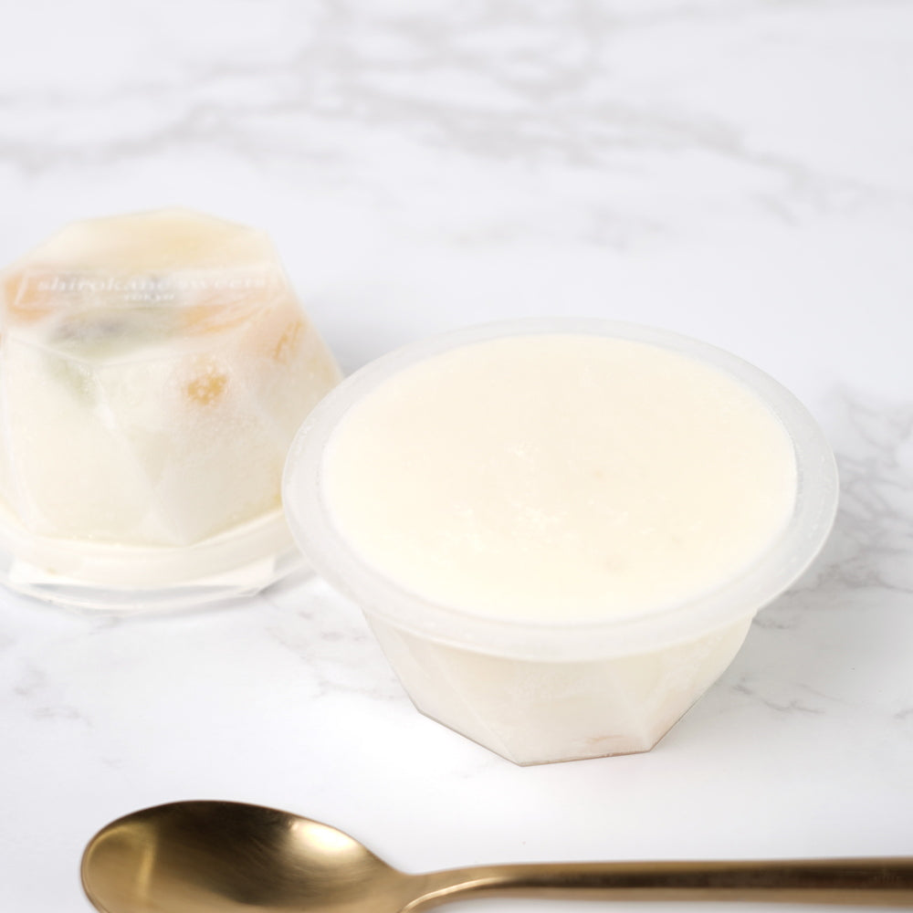 shirokane sweets TOKYOプレミアム手作りアイスクリーム　フルーツヨーグルト　３個入り