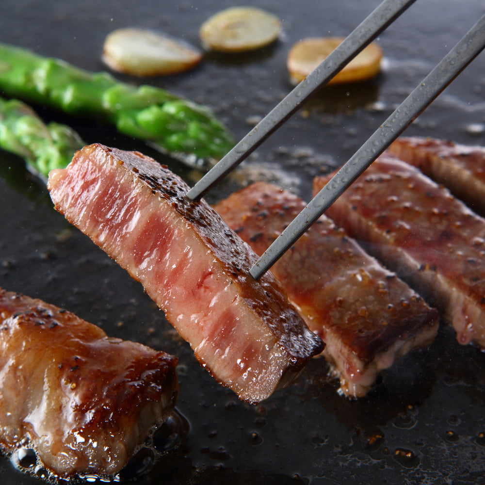 鹿児島黒牛　モモ　ステーキ 390g