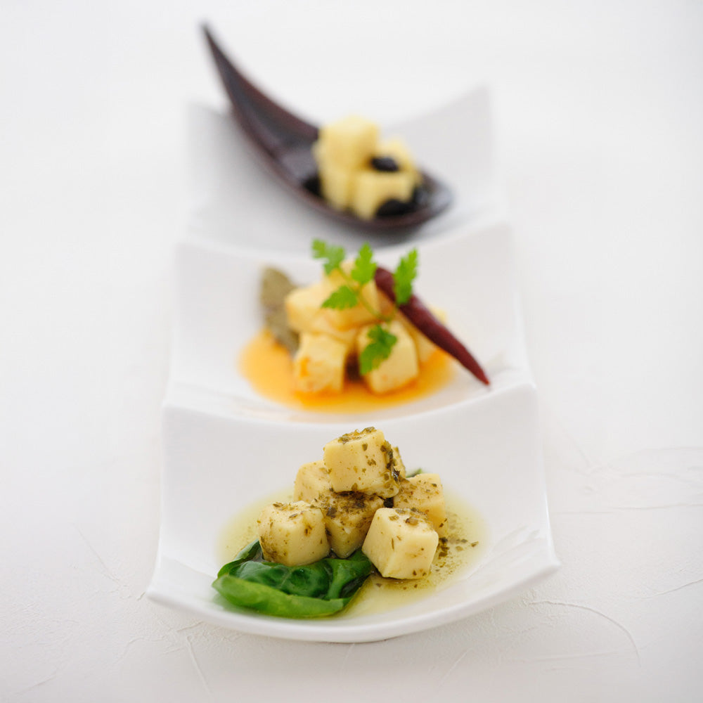 山形 「後藤屋農園」 チーズのオリーブオイル漬2本セット