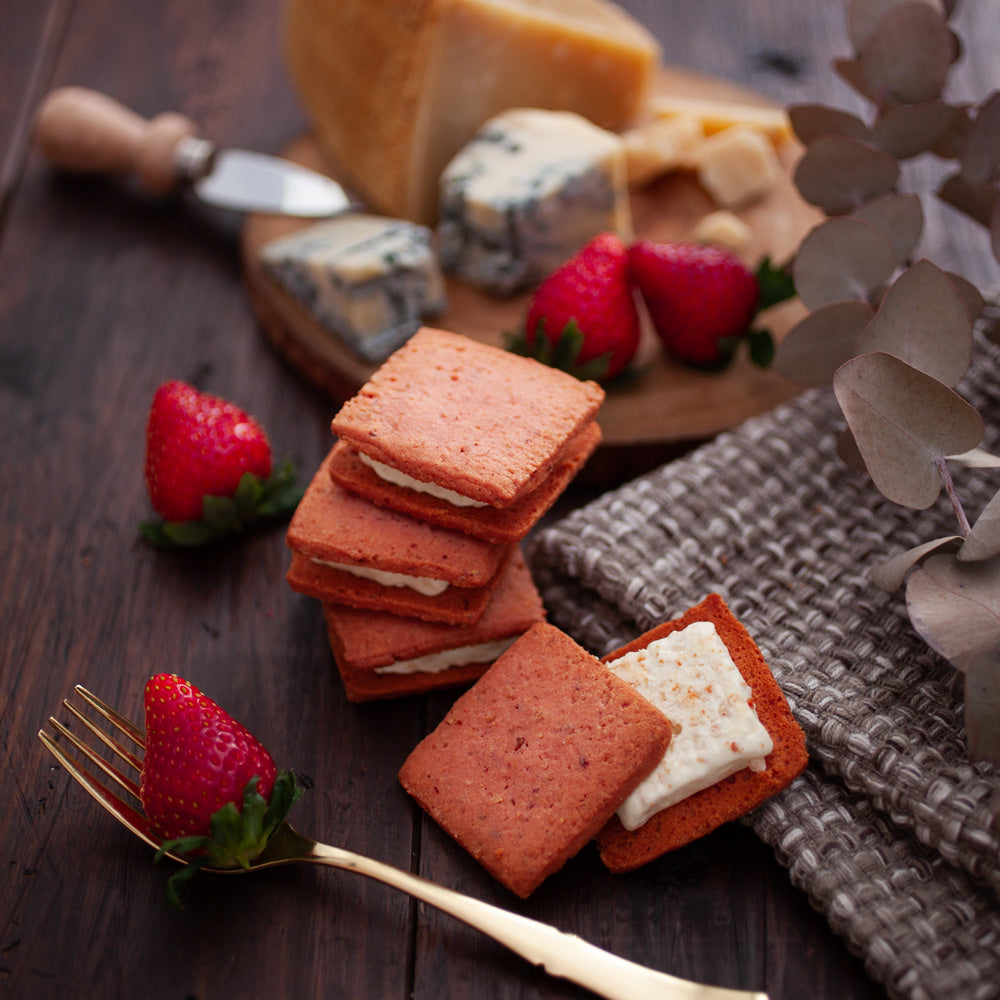 チーズ菓子専門店 「CHEESE CAVARY TOKYO」 チーズサンドあまおう8個