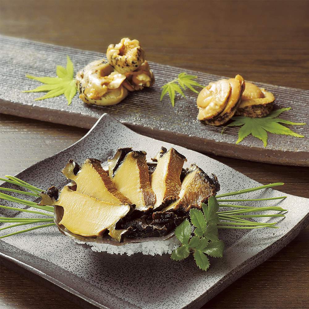 信玄 殻付あわび・煮貝詰合せ(殻付あわび煮貝110g×2・帆立煮貝(8粒)・つぶ煮貝90g各1)