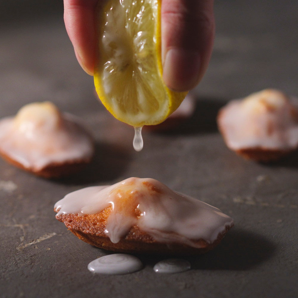 LIFE IS PATISSIER　マドレーヌ詰合せ