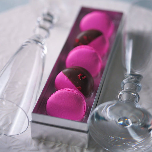 パティスリー・マカロナージュ ラグジュアリー・シャンパンマカロン 5個