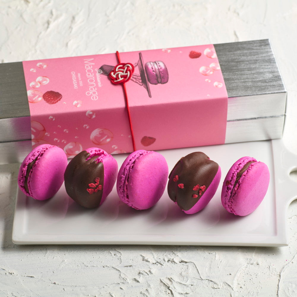 パティスリー・マカロナージュ ラグジュアリー・シャンパンマカロン 5個