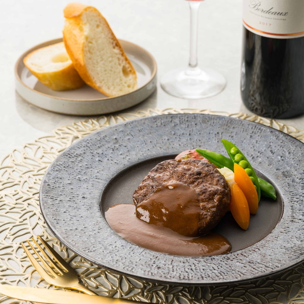 レストランリューズ　飯塚隆太監修　濃厚デミグラスソースハンバーグ(150g×3)